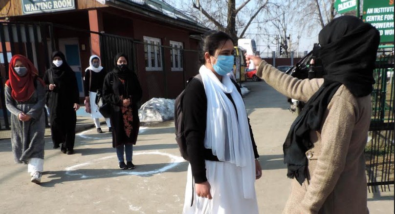 20 travellers among 58 fresh covid-19 cases in J&K